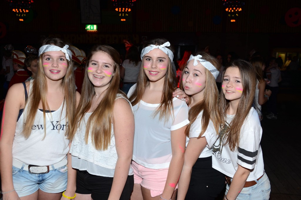 ../Images/Jeugddisco White Edition 100.jpg